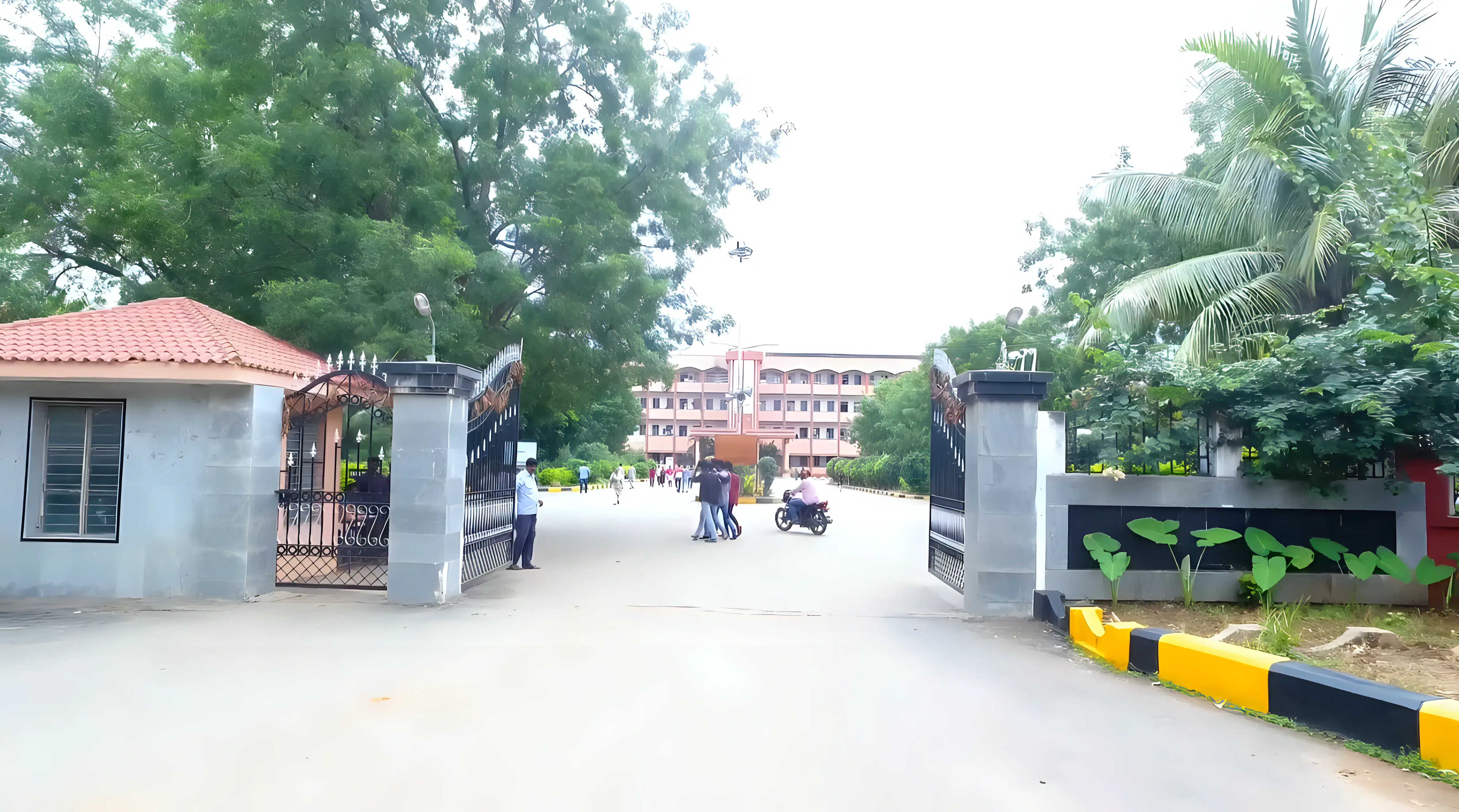 Balaji Institute of Technology and Science Warangal campus photo 9